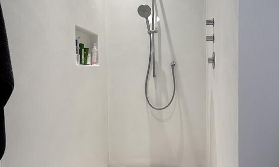 privatwohnhaus-in-tramin-in-bianco-carrara