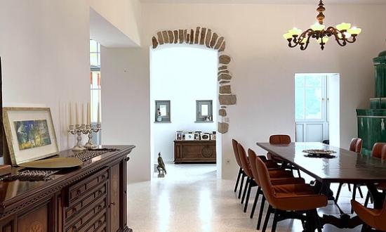 privatwohnhaus-in-tramin-in-bianco-carrara