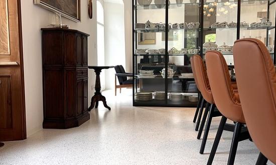 privatwohnhaus-in-tramin-in-bianco-carrara