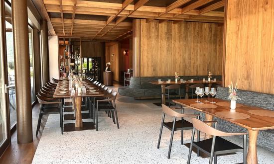 terrazzo-im-restaurant-juma-in-leifers-projektant-studio-settari-bozen