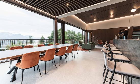 cantina-vini-a-brentonico-ert-1050-wine-shop-tn-krej-architecture