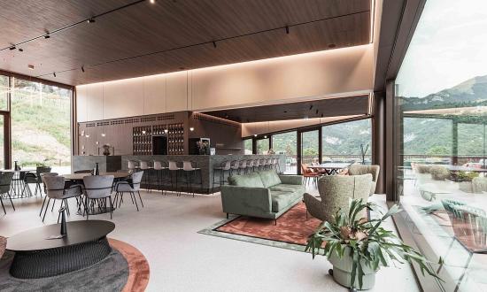 cantina-vini-a-brentonico-ert-1050-wine-shop-tn-krej-architecture
