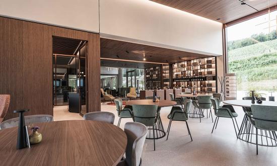 cantina-vini-a-brentonico-ert-1050-wine-shop-tn-krej-architecture