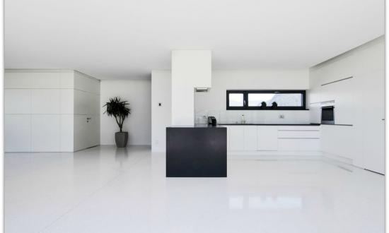 pavimento-terrazzo-bianco-carrara-i-architects-willeit-niederstaetter-foto-oskar-da-riz